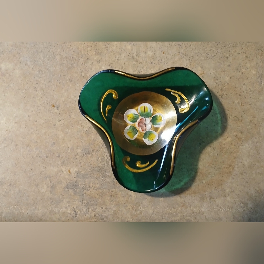 Vintsge Bohemian Art Glass Dish - Picture 9 of 11